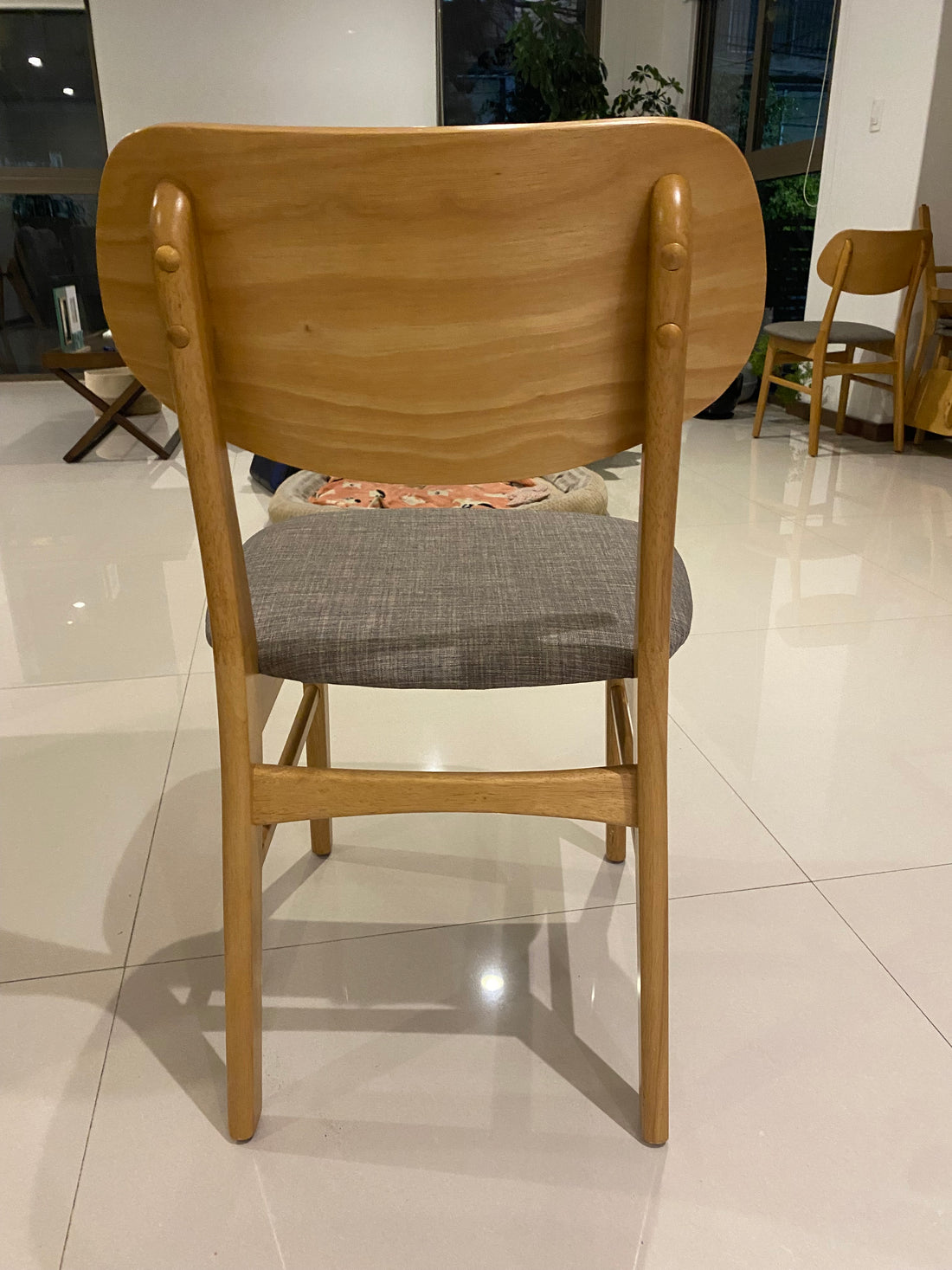 Set de 4 sillas de madera