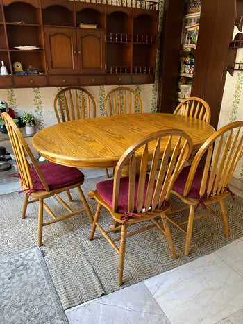 Comedor de madera estilo farmhouse con 6 sillas extendible