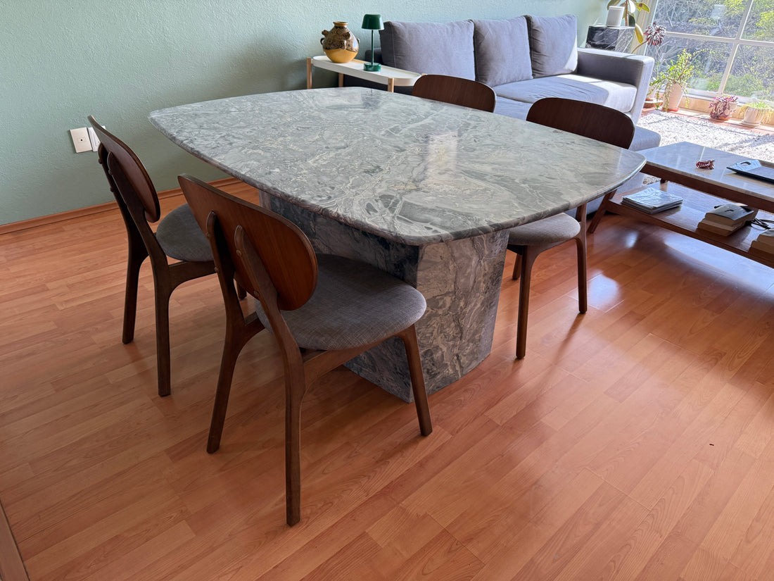 Mesa de comedor de mármol Italiano