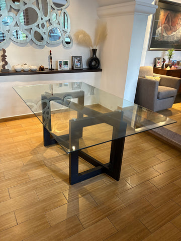 Mesa 6 personas base madera y mesa vidrio