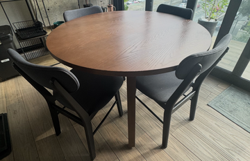 Comedor 4 plazas + 4 sillas