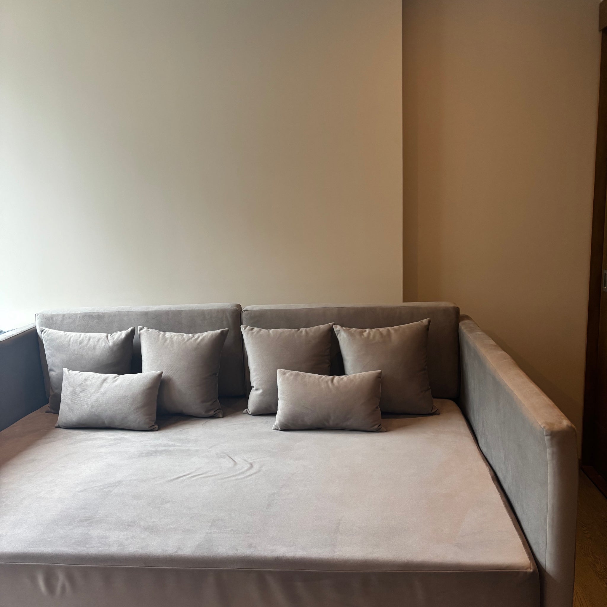 Sofa Bed de tela color gris