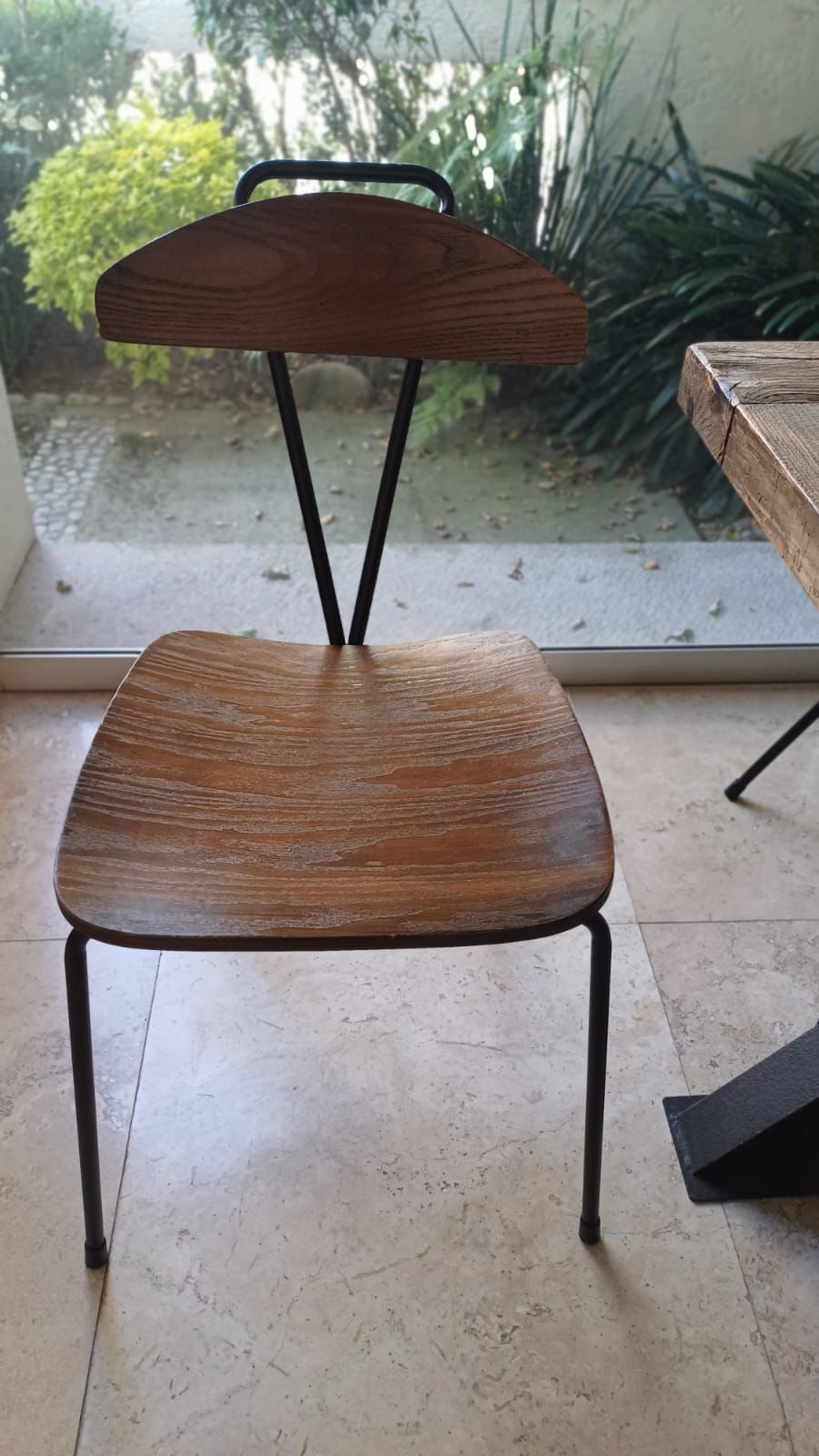 COMEDOR ESTILO INDUSTRIAL + 8 SILLAS