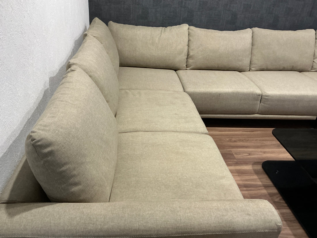 Sala en escuadra para 6 personas