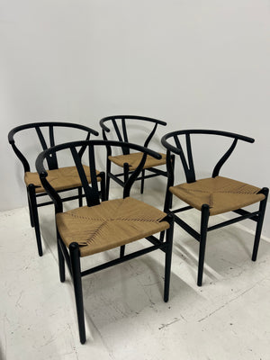 Cadana- Set de 4 sillas wishbone negras/natural