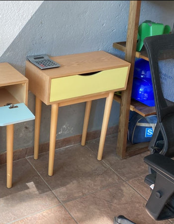 Gaia- Consola/Buró alto Tabacalera amarillo