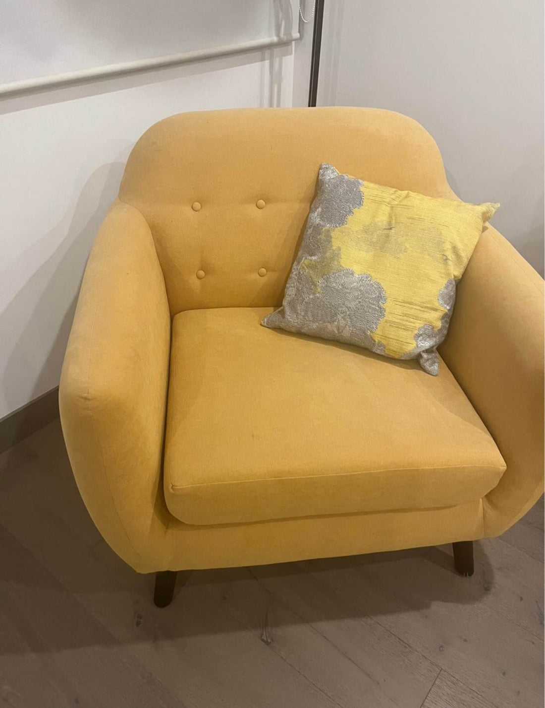 Gaia- Sillón amarillo San Blas