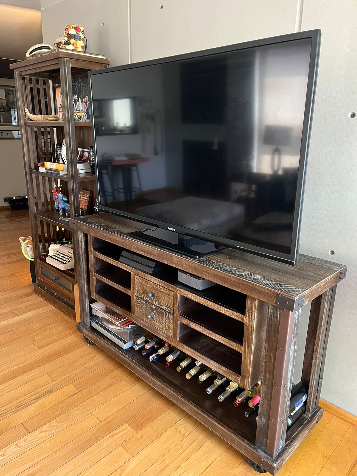 Mueble de TV estilo rústico/industrial