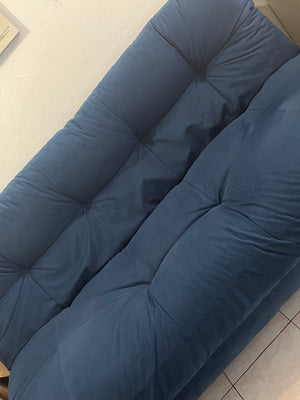 Sofá cama azul tipo gamuza