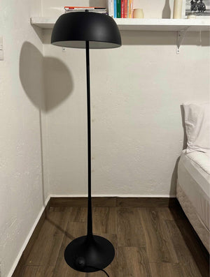 Eglo- Lámpara de piso de acero negra
